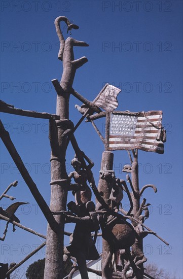 1990s America -   Garden of Eden, Lucas, Kansas 1996