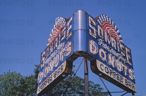 2000s America -  Sunrise [ie Sonrise] Donuts neon sign, Springfield, Illinois 2003