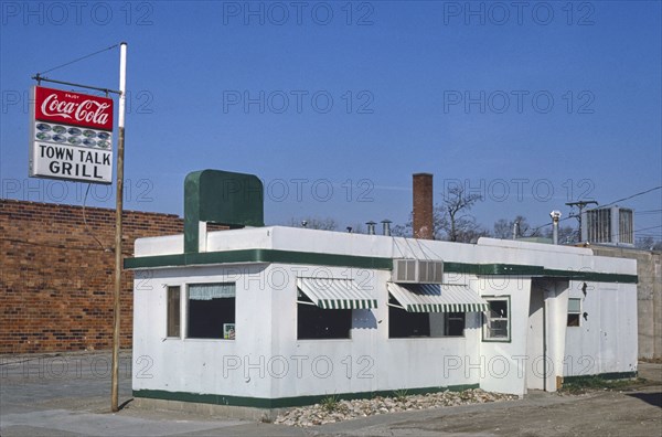1980s America - Town Talk Grill, Ottumwa, Iowa 1980