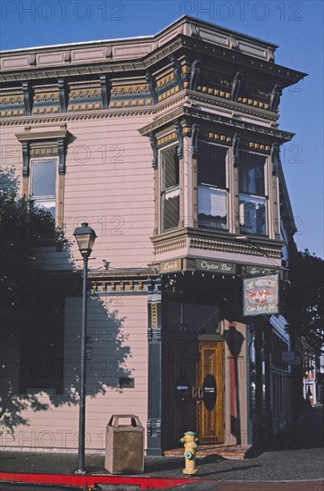 2000s America - Cafe Waterfront, Eureka, California 2003