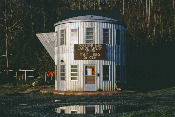 1980s America -  Coffee Pot Restaurant, Lexington, Virginia 1982