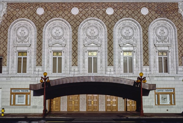 1980s America -  Capitol Theater, Yakima, Washington 1987