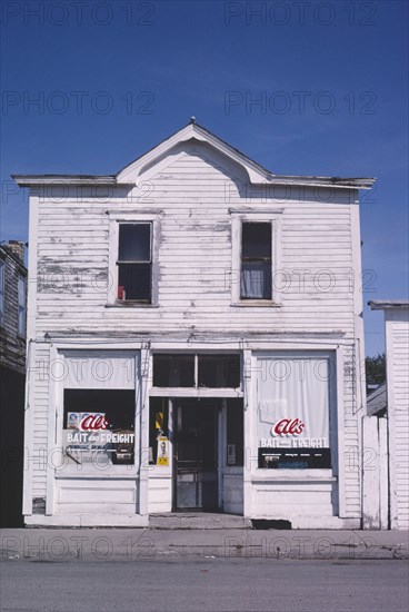 1980s America -  Nelson's Grocery, Washburn, North Dakota 1980