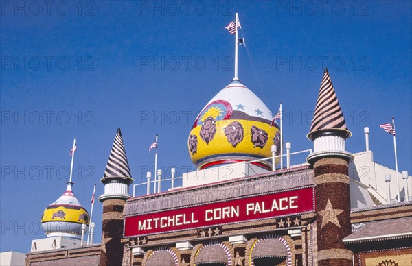 1980s America -   Corn Palace, Mitchell, South Dakota 1987