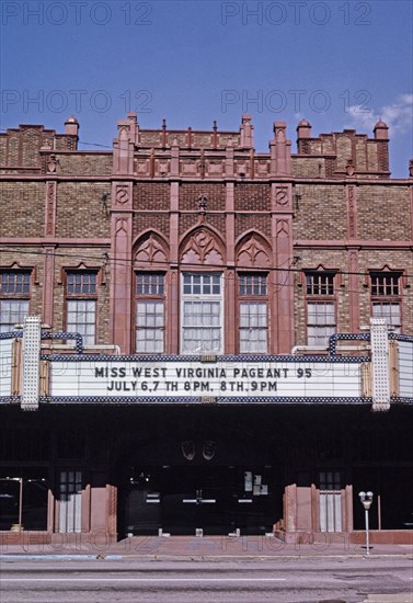 1990s America -  Rose Garden Theater, Clarksburg, West Virginia 1995