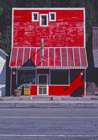 1980s America -   Silver Grill Cafe, Alberton, Montana 1987