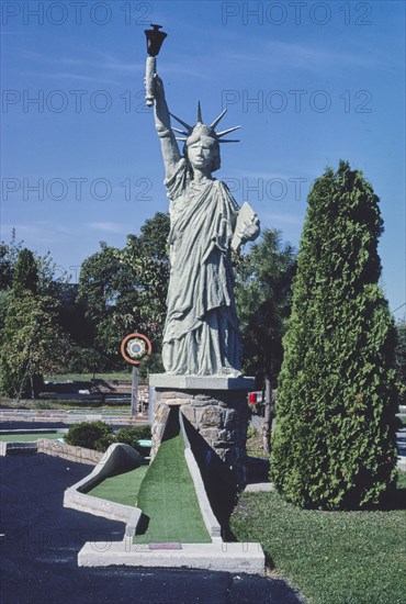 1980s America -  Valleybrook mini golf, Route 202, Chadds Ford, Pennsylvania 1984