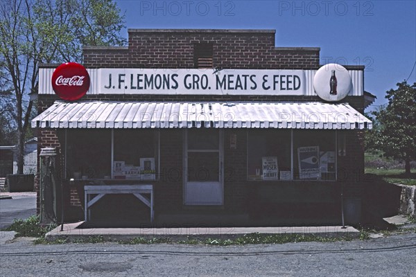 1980s America -  JF Lemons Grocery, Haw River, North Carolina 1982