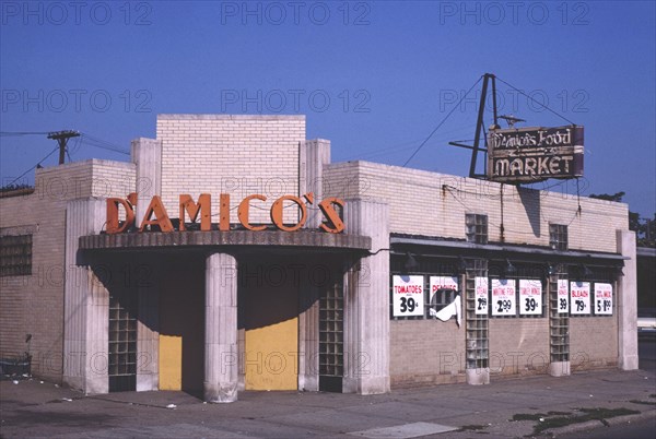 1980s America -  D'Amico's Food Market, Grand Rapids, Michigan 1980
