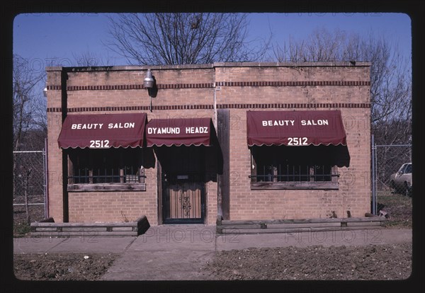 1980s America - Diamond Hedz Beauty Salon, Kansas City, Kansas 1994