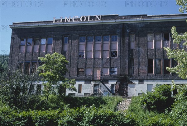 2000s United States - Lincoln School, Cameron Avenue, Kellogg, Idaho 2004
