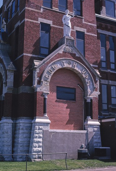 2000s United States -  Washington County Courthouse, detail, Washington, Iowa 2003