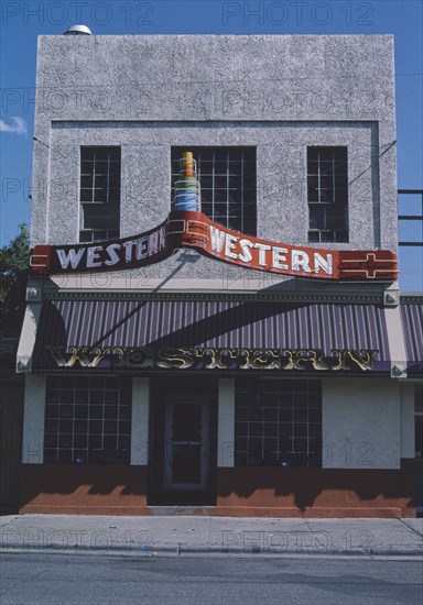 2000s America -  Western Bar & Lounge, Billings, Montana 2004