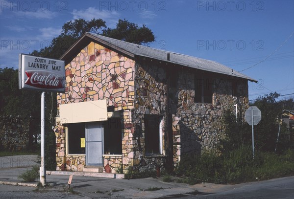 1980s America -  South Side Laundry Mat, Pauls Valley, Oklahoma 1982