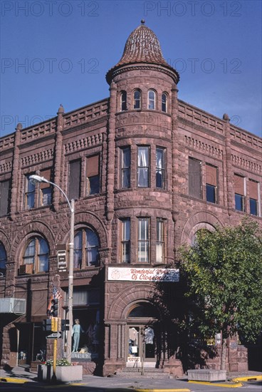 1980s United States -  Lee County Savings Bank (1893) 8th Street and Avenue G, Fort Madison, Iowa 1988