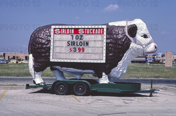 1980s America -  Sirloin Stockade bull, Austin, Texas 1983