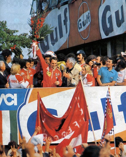 1975 Italian GP - The new F1 Drivers' World Champion Niki Lauda on the podium ca. 7 September 1975