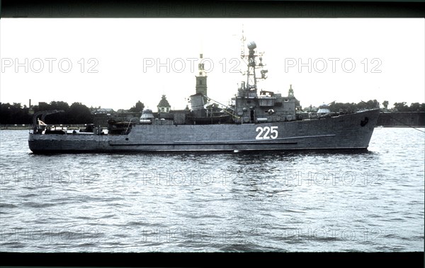 Starboard beam view of a Soviet Yurka class minesweeper