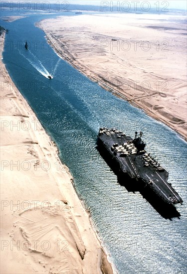 Aircraft carrier USS AMERICA