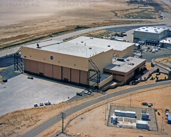 Walter C. Williams Research Aircraft Integration Facility (RAIF) ca. 1997