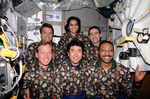 STS-87 onboard crew portraits