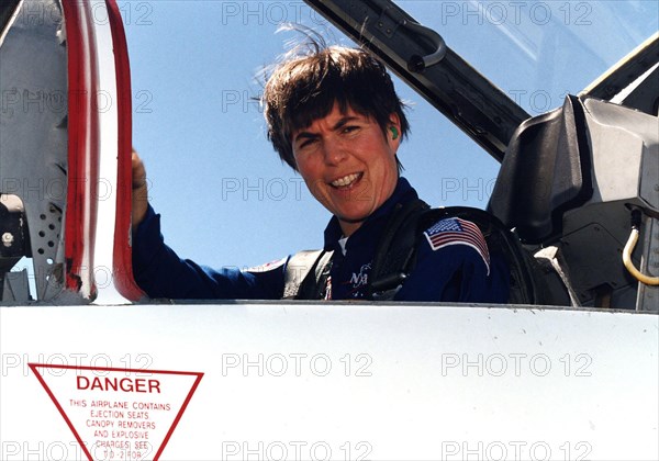 STS-83 Payload Commander Janice E. Voss arrives at Kennedy Space Center's Shuttle Landing Facility aboard a T-38 prior to Columbia's launch ca. 1997