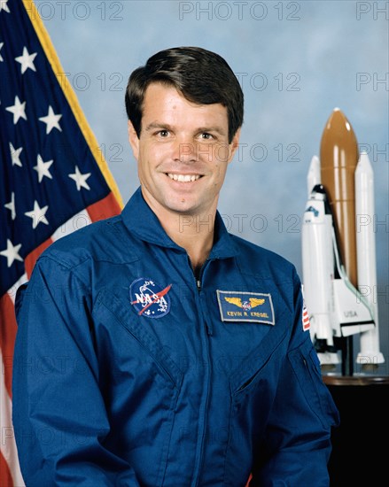 (9 Sept 1992) --- Astronaut Kevin R. Kregel