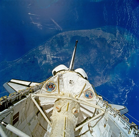 (25 June-9 July 1992) --- The first United States Microgravity Laboratory 1 (USML-1) module is pictured in the payload bay of the Earth-orbiting Space Shuttle Columbia in this scene over the southern two-thirds of the Florida peninsula.