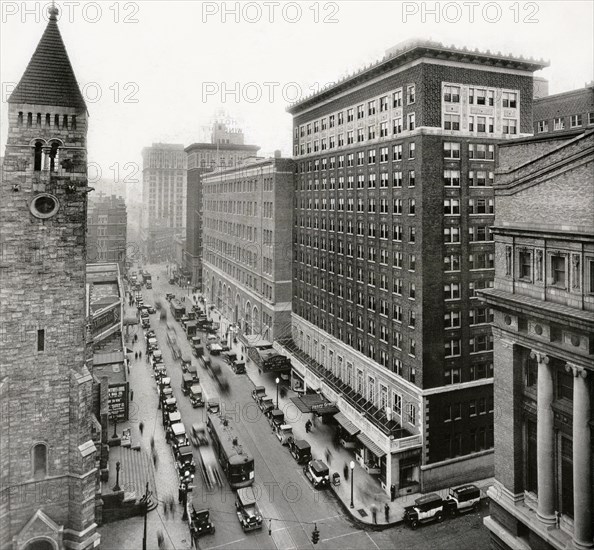 Henry Grady Hotel