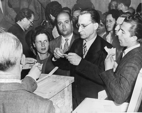 Alcide De Gasperi Votes