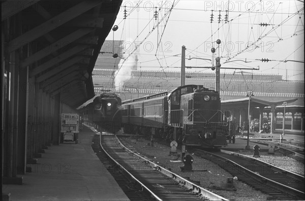 Trains at Union Station