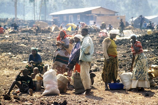 1994 - Rwandan refugees who have come to Goma after a civil war erupted in their country.