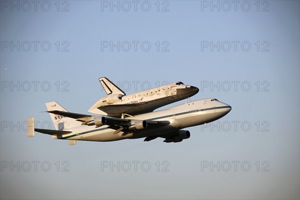 CAPE CANAVERAL, Fla. – Space shuttle Discovery