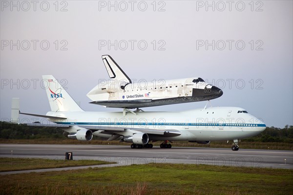 CAPE CANAVERAL, Fla. – Space shuttle Discovery