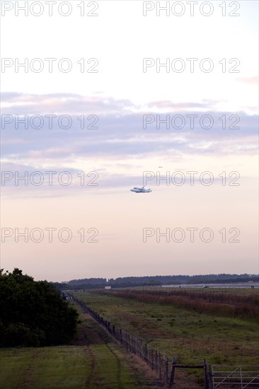 CAPE CANAVERAL, Fla. – Space shuttle Discovery