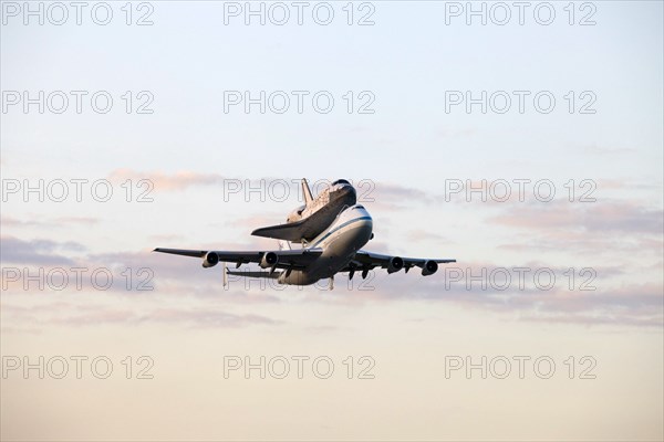 CAPE CANAVERAL, Fla. – Space shuttle Discovery