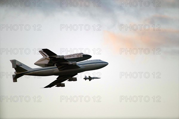 CAPE CANAVERAL, Fla. – Space shuttle Discovery