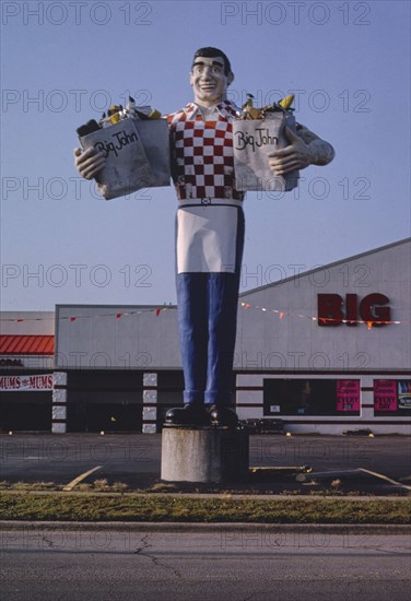 1990s United States -  Big John statue