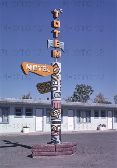 1980s United States -  Totem Motel sign