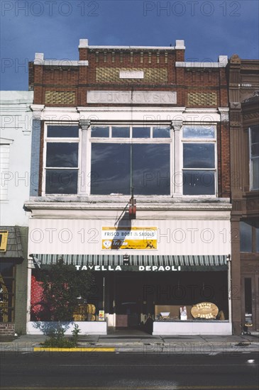 1980s America - Frisco Shoe Shop