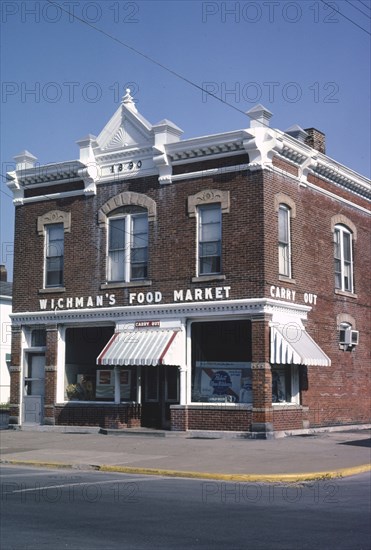 1980s America -  Wichman's Food Market