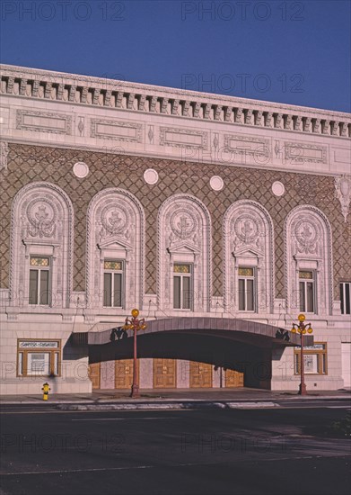 1980s America -  Capitol Theater, Yakima, Washington 1987