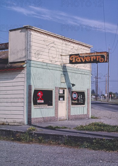 1980s America -  Bellows Tavern, Burlington, Washington 1987