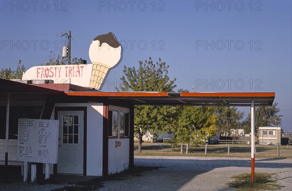 1990s America -  Frosty Treat, Garden Plain, Kansas 1993