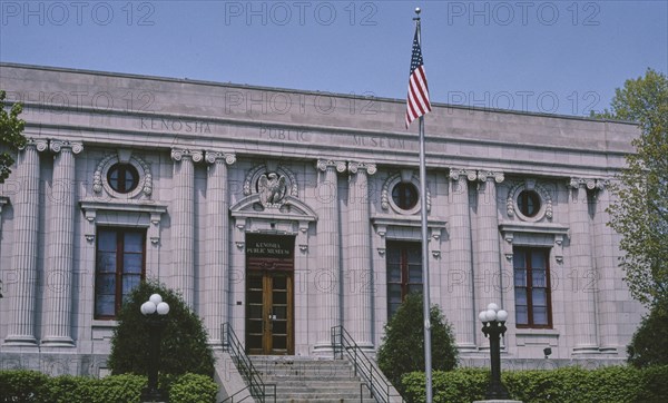 2000s United States -  Kenosha Public Library, 10th Avenue, Kenosha, Wisconsin 2003