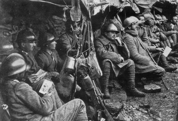 Mail in the trenches