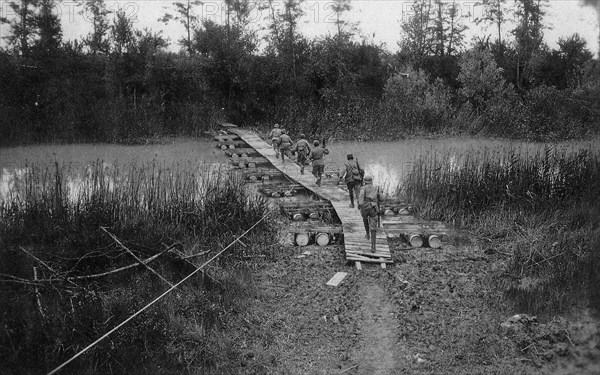 Footbridge over the river Sile