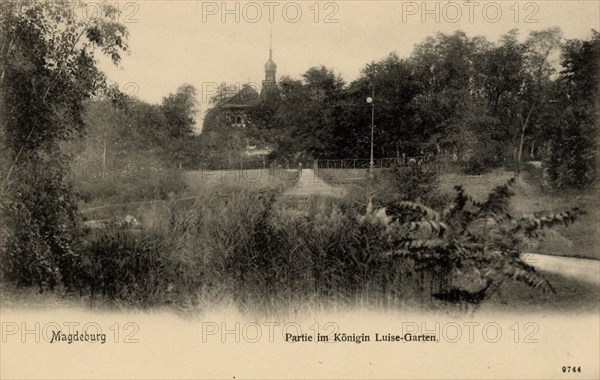 Queen Luise Garden In Magdeburg