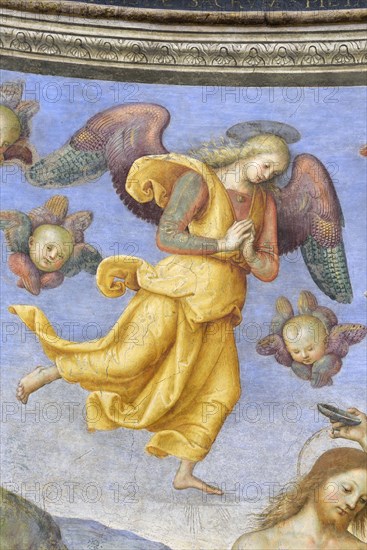 Foligno (Italy, Umbria, province of Perugia), Oratory of the Nunziatella. Perugino, Baptism and the Eternal Adored by two angels, fresco. Detail