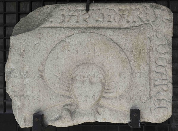 Tombstone of Maria, woman with a roll head